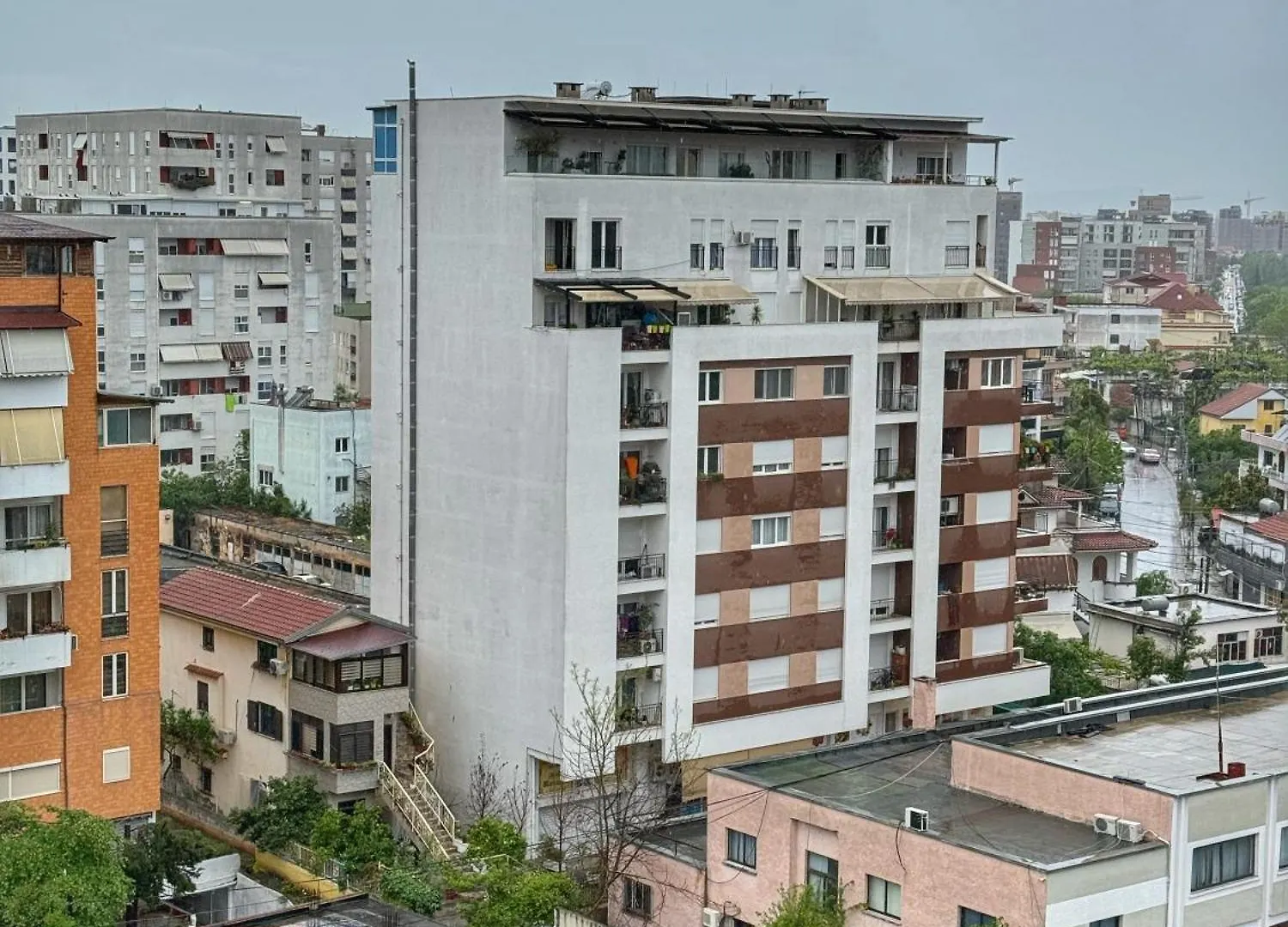 Apartment Ohana Tirana